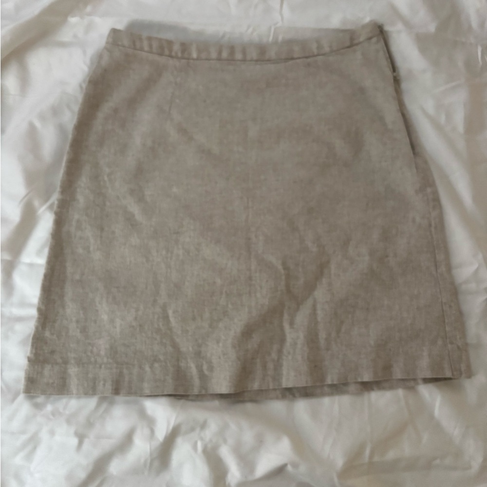 Banana Republic Beige Pencil Skirt